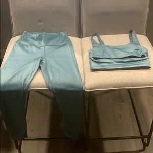 Alo bra and leggings set